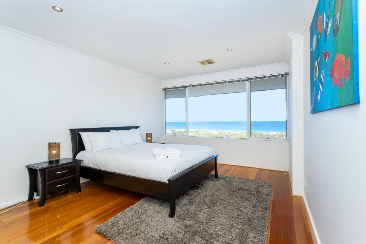 Scarborough Beachlife Apartment - Executive Escapes Perth Exterior photo